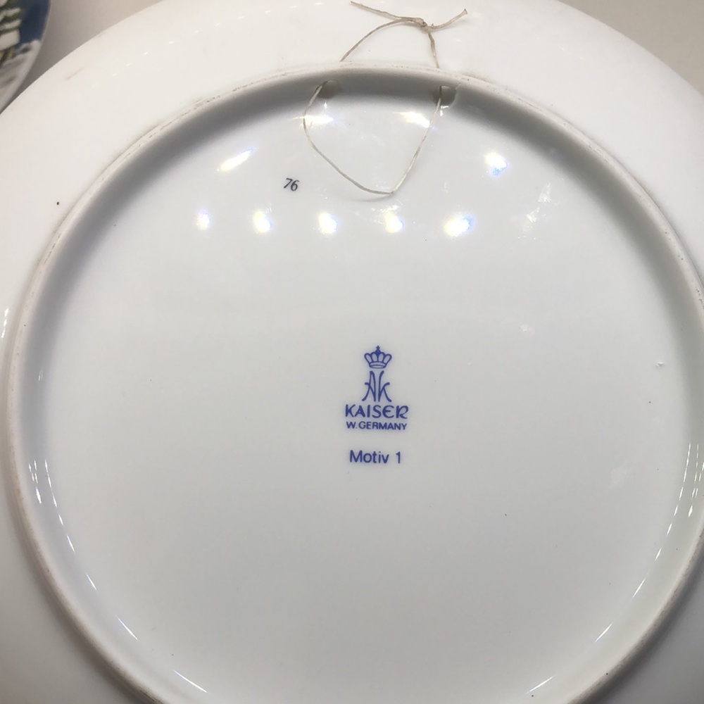 Decorative Wall Plates Kaiser Porcelain | Christmas Winter Wall Plates - Picture 7 of 7